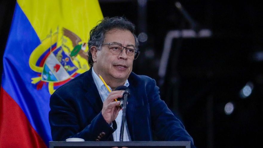 "La cocaína no es peor que el whisky": Gustavo Petro pidió por cadena nacional la legalización de la droga