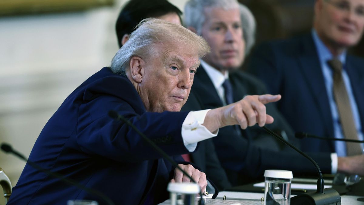 La resistible ascensión del emperador Donald Ui