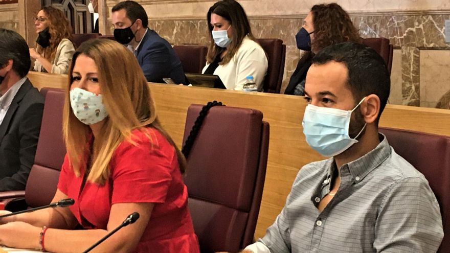 El portazo de Cs obliga a Espadas a girar a la izquierda para aprobar su último presupuesto como alcalde de Sevilla