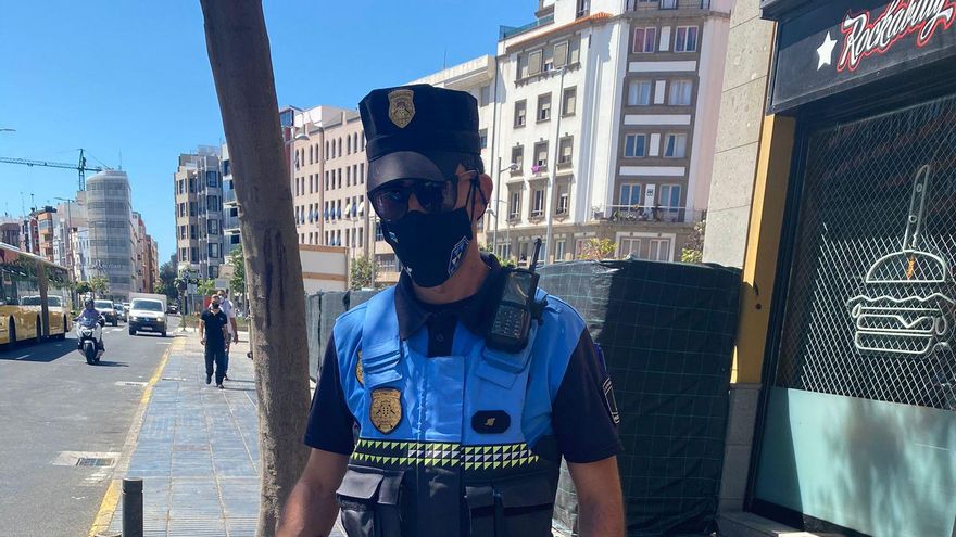 Capturada en pleno centro de Las Palmas de Gran Canaria una serpiente real de California