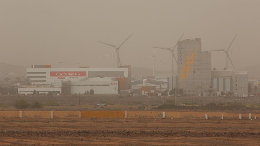 Así estaba la visibilidad este domingo en el polígono industrial de Arinaga, en Gran Canaria