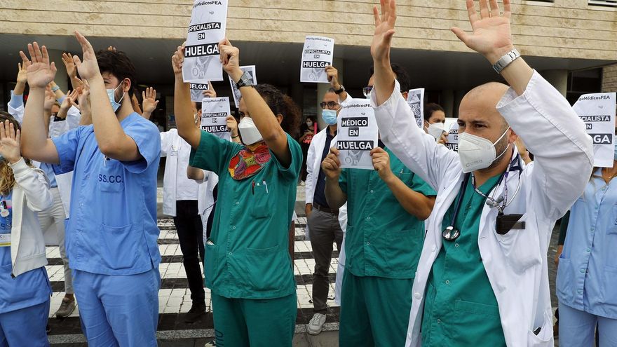 El Sindicato de Médicos niega que la huelga sea política: "Nos da igual que las elecciones sean en mayo, junio o diciembre"