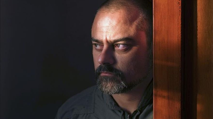 Nach dice que "de alguna manera todo rapero es un poeta"