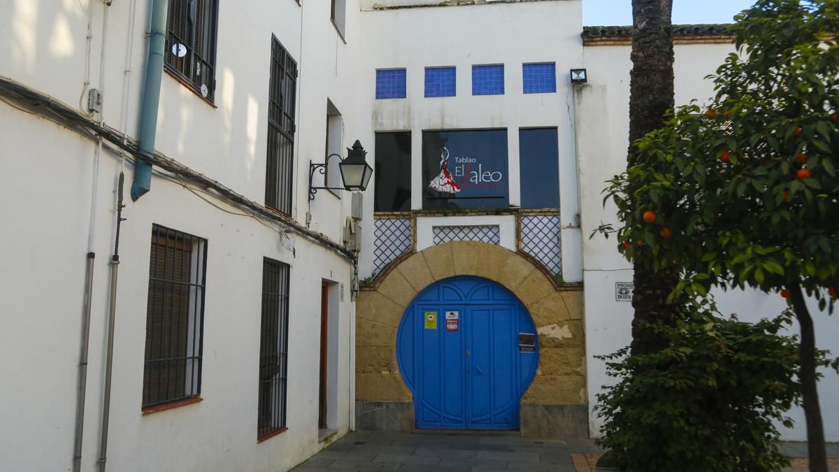 Antigua Casa del Pueblo proyectada por Azorín en la Plaza de la Alhóndiga en 1917
