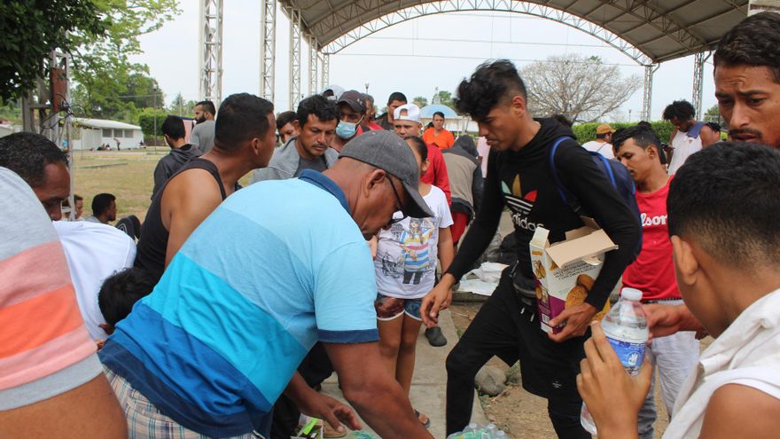 Cruz Roja dice que América tiene el desafío de proteger a los migrantes