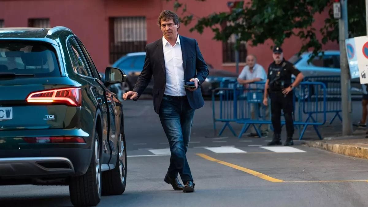 La Audiencia de Badajoz aclara que el hermano de Pedro Sánchez queda nueve años inhabilitado para cargos electos o de libre designación