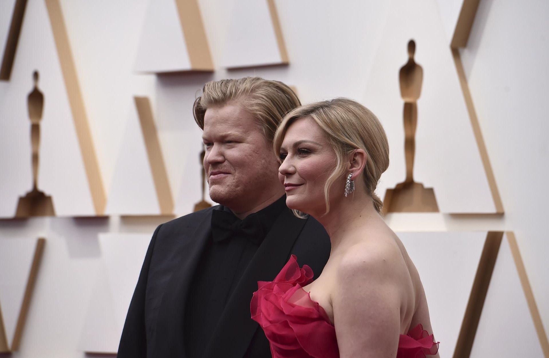 Jesse Plemons y Kirsten Dunst, nominados a Mejor actor y actriz de reparto por 'El poder del perro'