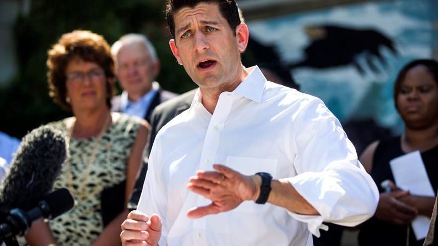 Ryan acusa a Trump de racismo por atacar a un juez por ser de origen mexicano