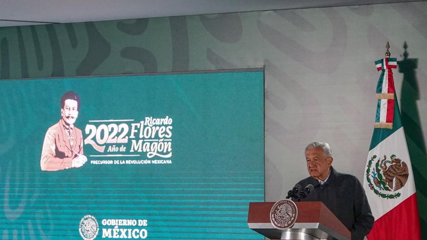 El presidente de México acusó a EEUU de financiar una campaña en su contra