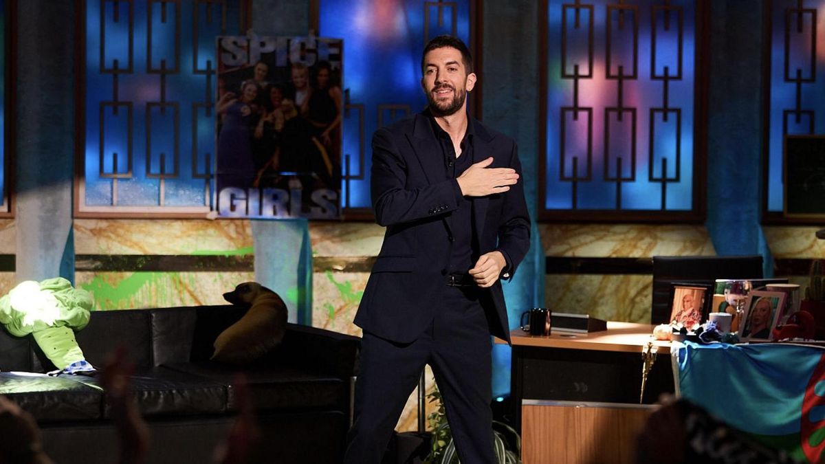 El presentador David Broncano durante la emisión de La Revuelta en TVE.