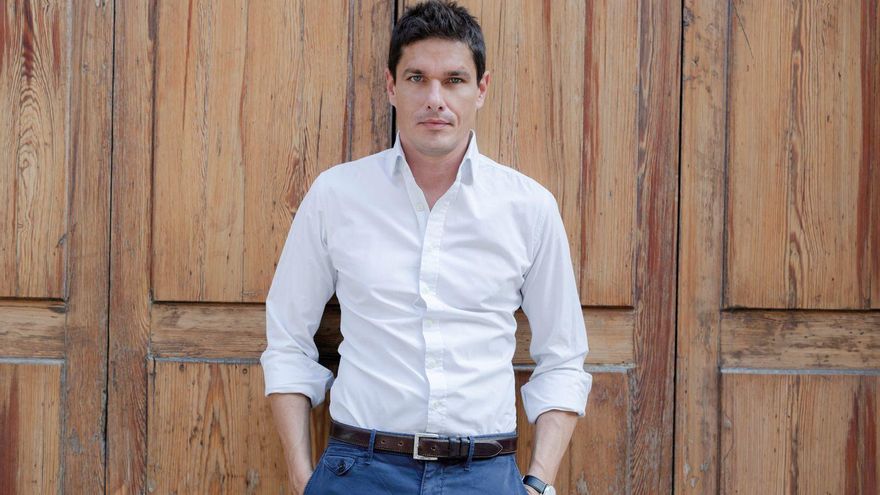 ENTREVISTA | Carlos Forteza: “Un teatro no solo debe entretener, sino también inspirar y transformar”