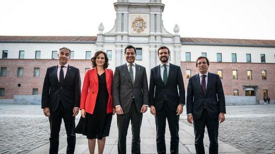 Elías Bendodo, Isabel Díaz Ayuso, Juanma Moreno Bonilla, Pablo Casado y José Luis Martínez Almeida.