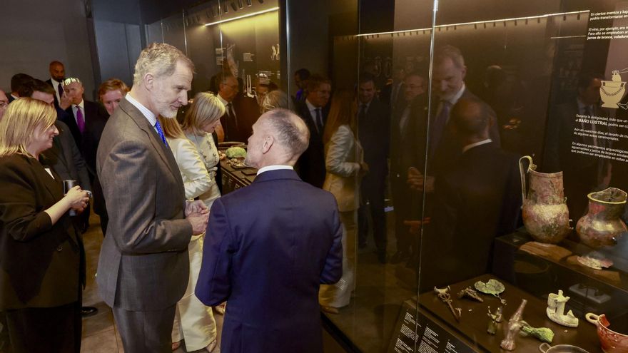 La nueva sala del Arqueológico de Badajoz exhibe los rostros del Turuñuelo y otras 400 piezas protohistóricas