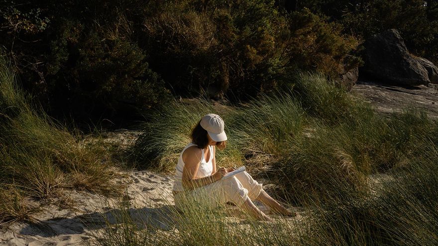 Retiros creativos en la naturaleza, una tendencia en auge frente a la tiranía digital