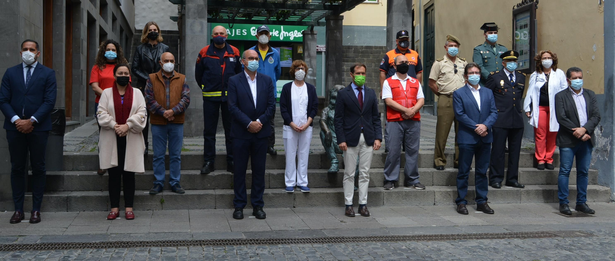 Minuto de silencio en memoria de las personas de La Palma que han fallecido por la COVID-19.