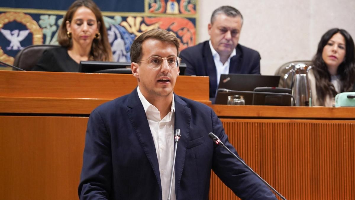 El PSOE aragonés pide un informe jurídico sobre el papel de la presidenta de las Cortes con la bronca por Maricarmen