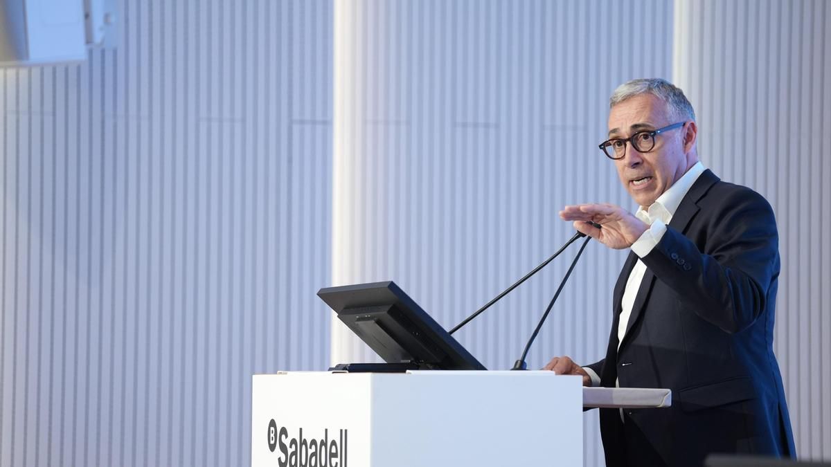 El banco francés BPCE adquiere el 7% de Sabadell, valorado en 1.200 millones