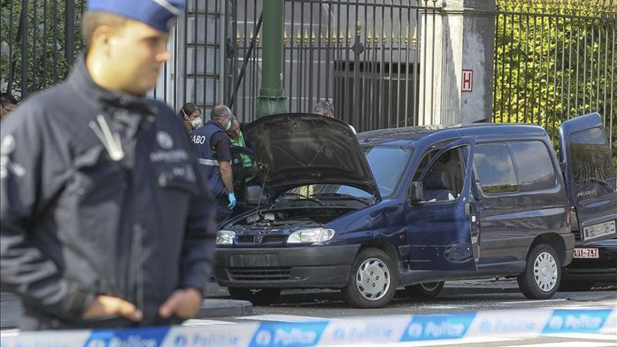 Un combatiente en Siria planeaba un atentado en Bruselas, según un diario belga