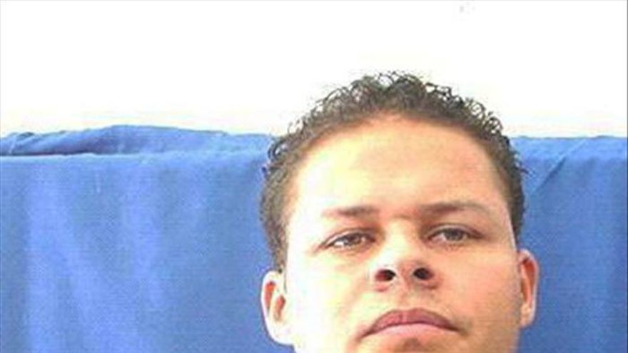 Cuatro guardias de prisiones y un recluso muertos en una emboscada en Colombia