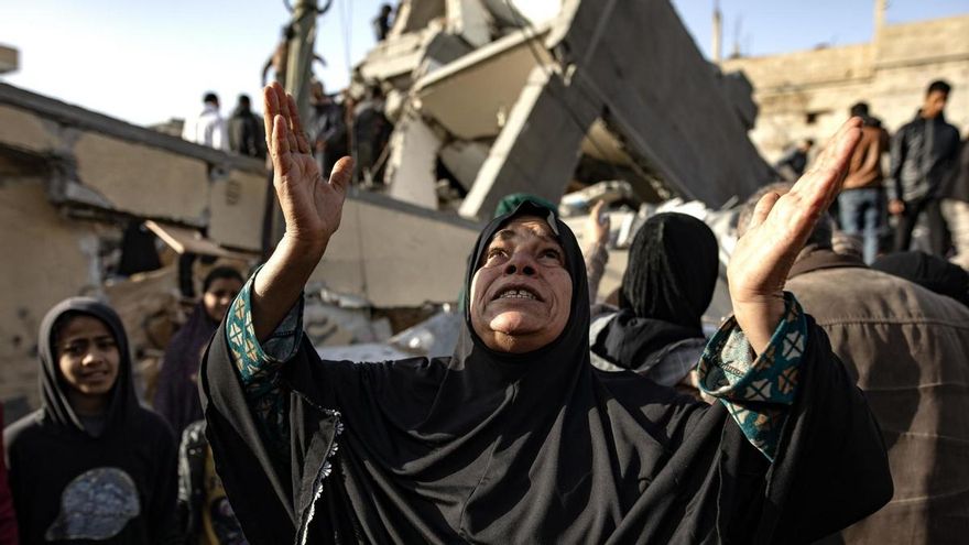 El sufrimiento añadido de las mujeres en Gaza: "Los ataques israelíes son aterradores, pero lo son más cuando tengo la regla"