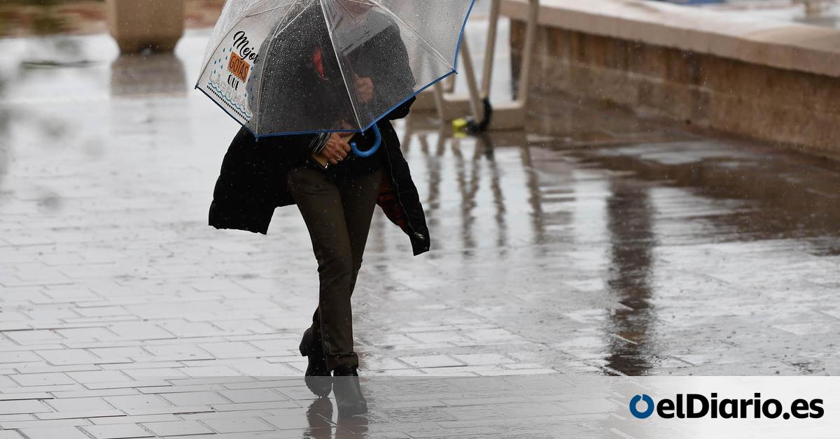 La borrasca Martinho afecta a España con fuertes lluvias y vientos La borrasca Martinho afecta a España con fuertes lluvias y vientos