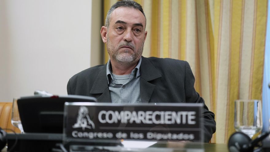 El padre de un niño fallecido el 17A pide "desclasificar todo" para evitar conspiraciones