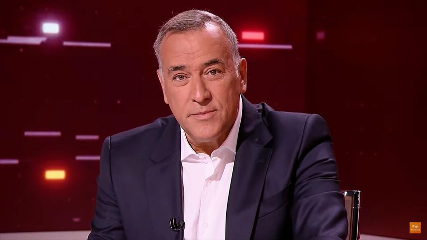 Xabier Fortes denuncia que "un James Bond de la derecha" ha publicado sus datos fiscales en redes sociales