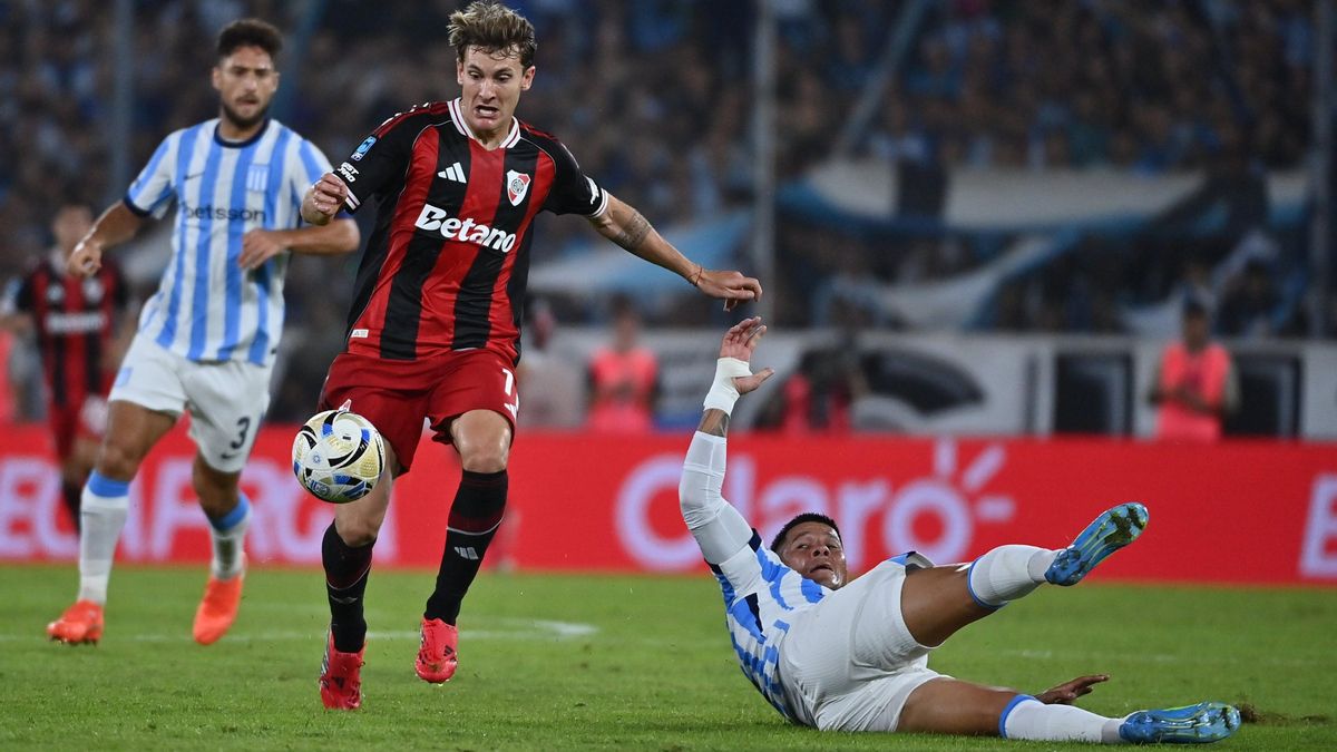 River le ganó a Racing, sigue invicto en el ciclo Coudet y ya piensa en el Superclásico