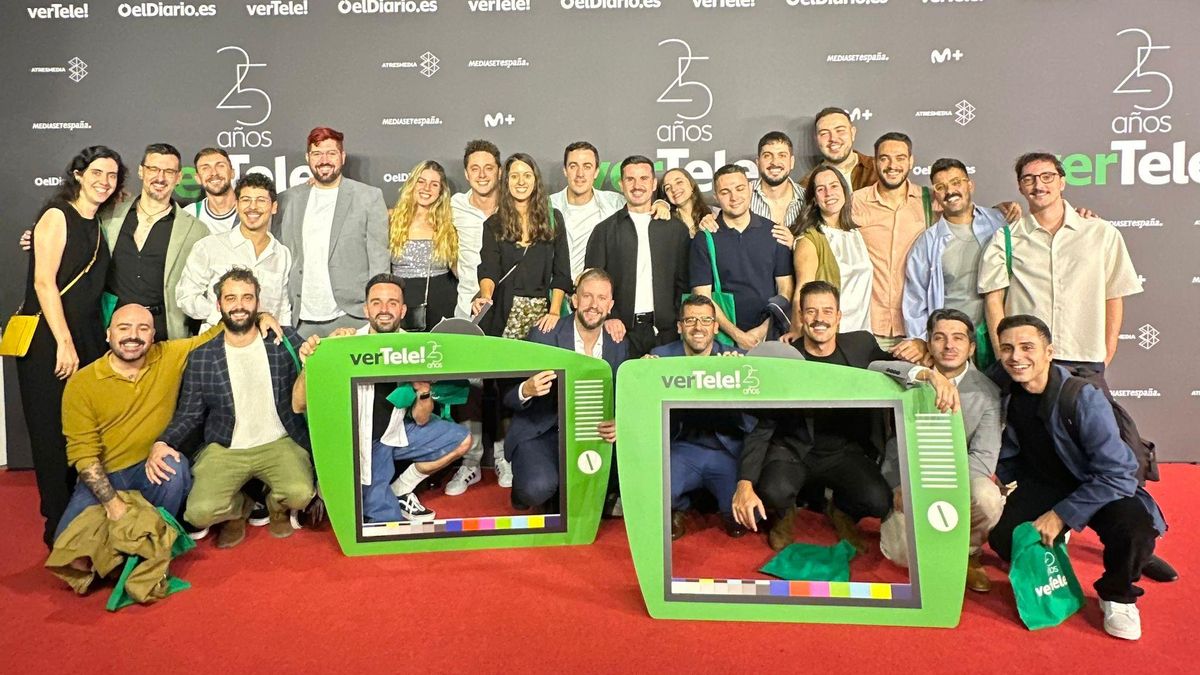 La prensa televisiva en la fiesta 25 aniversario de verTele