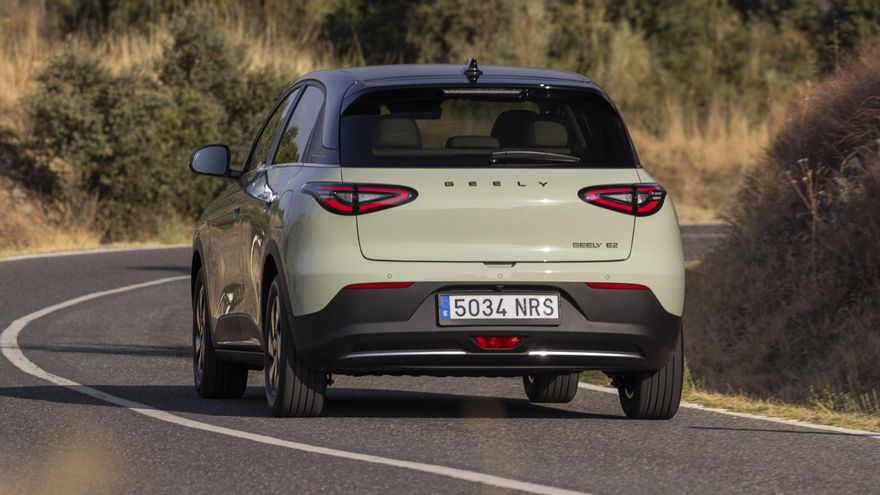 La zaga del modelo de Geely resulta atractiva desde nuestro punto de vista.