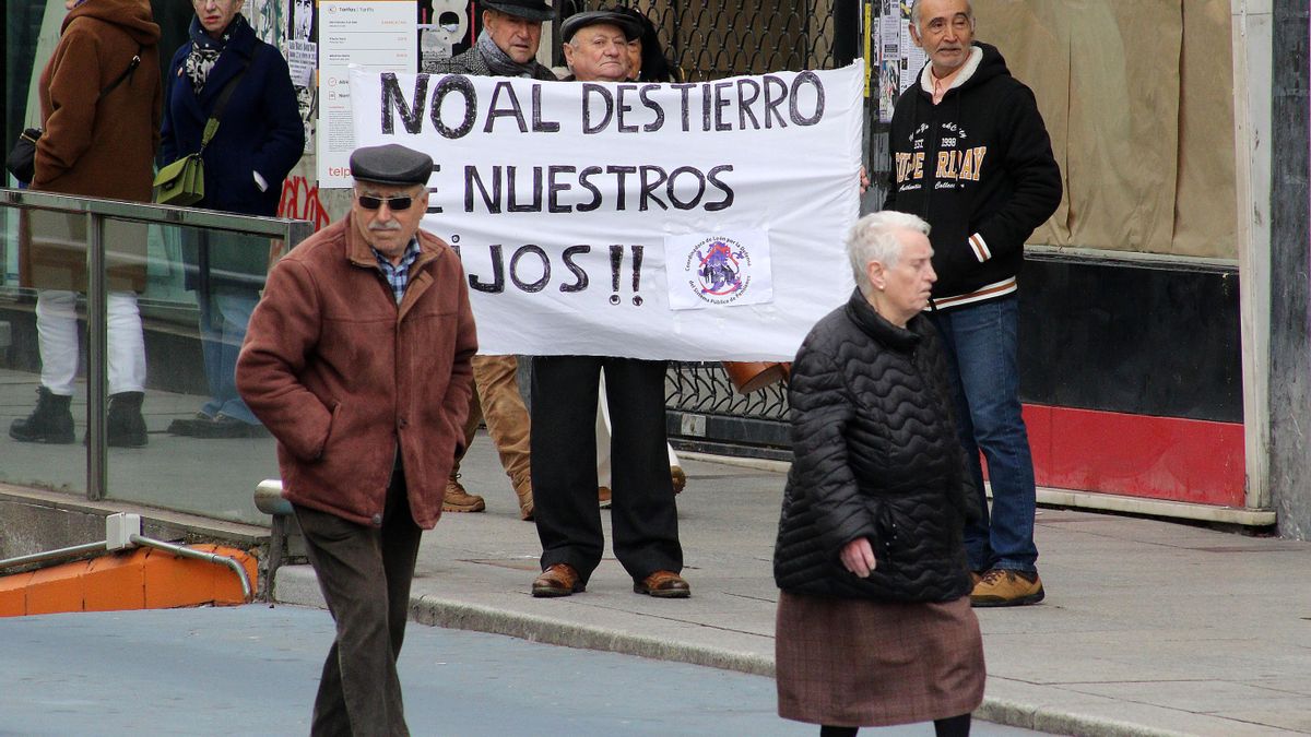Las imágenes de la gran protesta por el futuro de León el 16F de 2025.