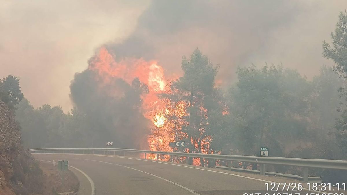 El incendio de Peñarroya de Tastavins (Teruel) sigue siendo "preocupante": la UME se incorpora tras varios desalojos