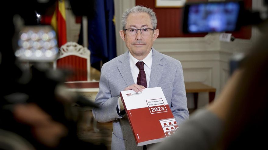 El Síndic de Greuges advierte del "retroceso" en transparencia de la Administración, que es "territorio hostil"