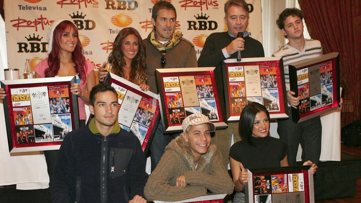 De serie de tarde en televisión a vender millones de discos: el fenómeno que arrasó en España hace 20 años