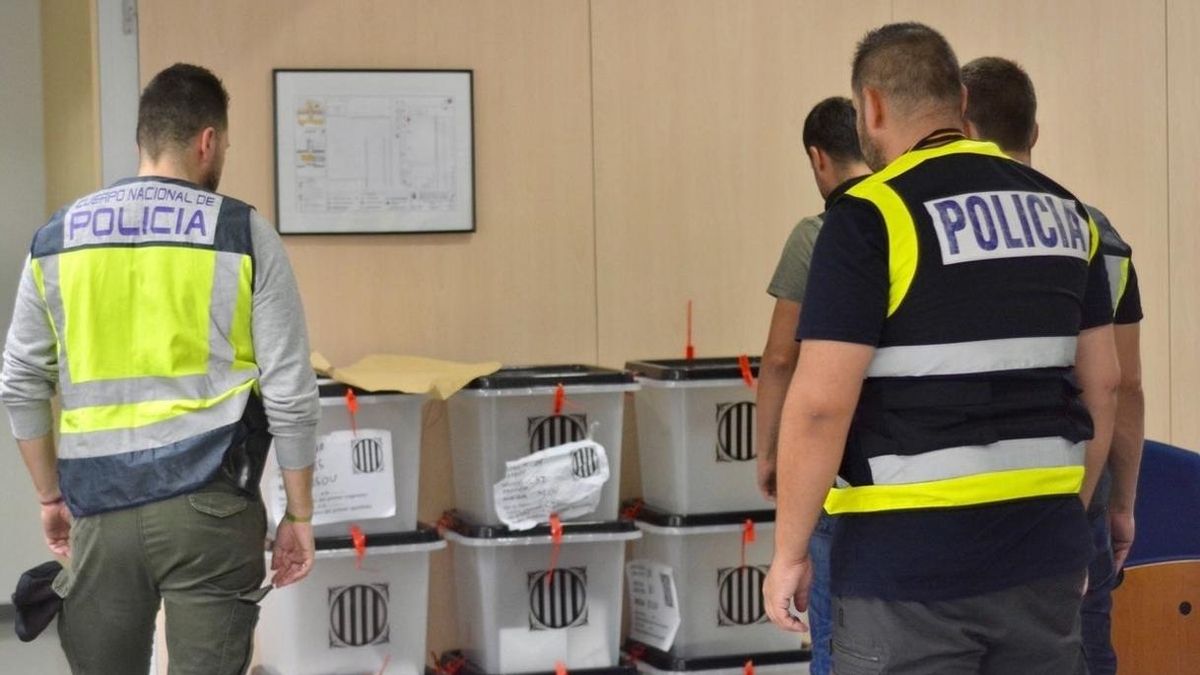 Sindicatos policiales pedirán acciones penales contra Trapero por su "bochornosa" actuación y "pasividad"