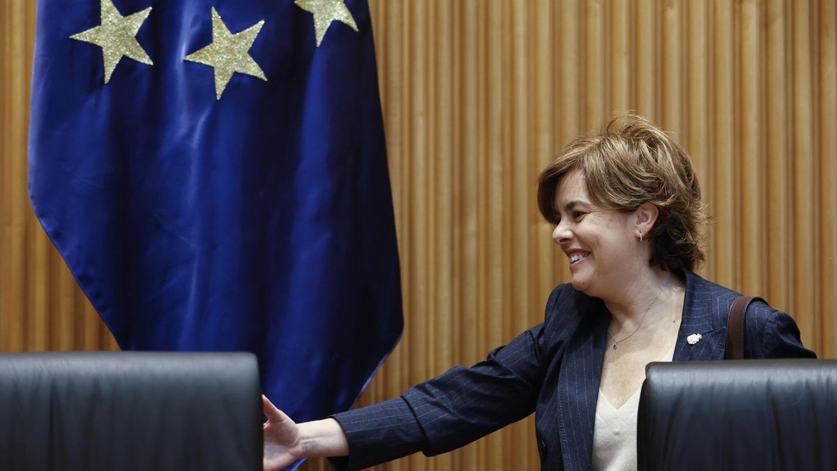 Soraya Sáenz de Santamaría impulsa el área de Defensa de Cuatrecasas ante el boom del sector