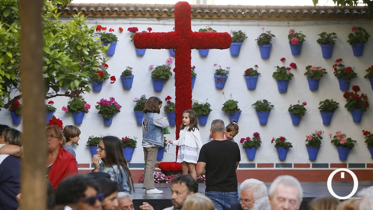 Primer premio de la Modalidad Zonas Modernas para la Cruz de la Peña Los Quijotes cordobeses