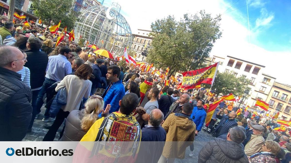 Miles de personas protestan contra la amnistía convocadas por el PP en ...