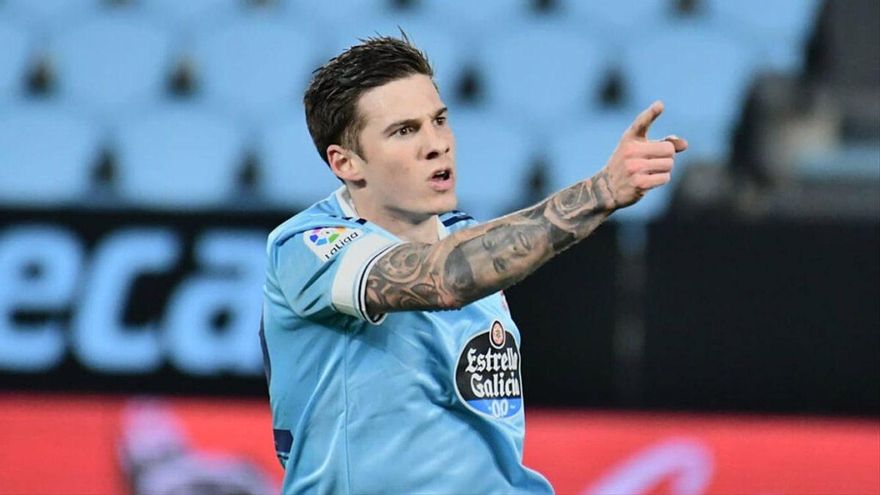 El Celta reincorpora a Santi Mina a los entrenamientos tras un burofax del futbolista condenado por abuso sexual