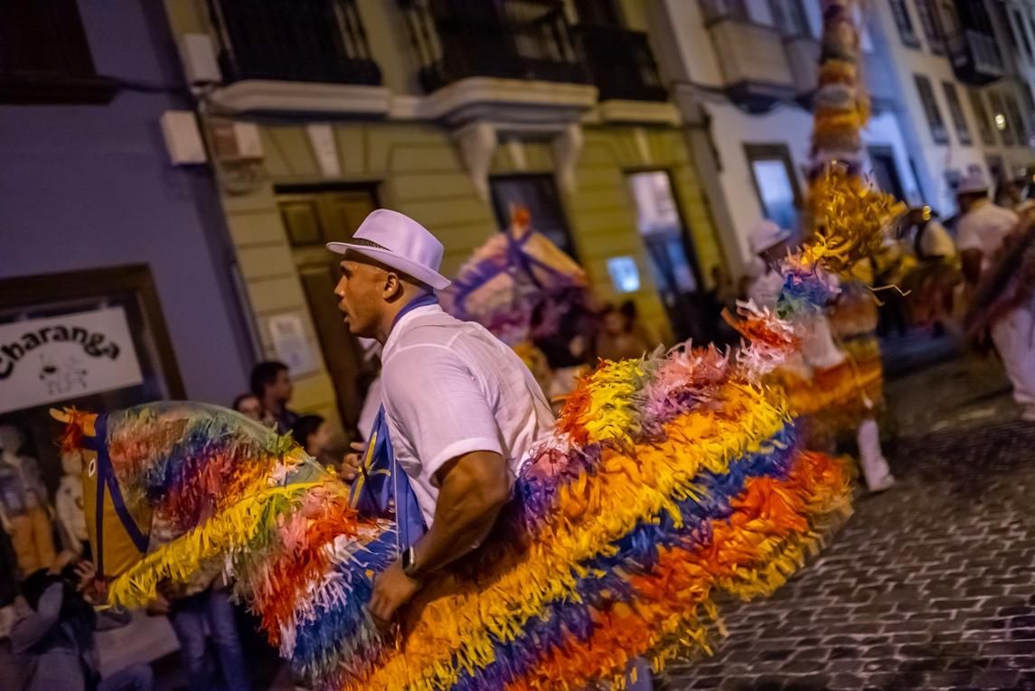 Participantes en la 'Proclama de Danzas'.