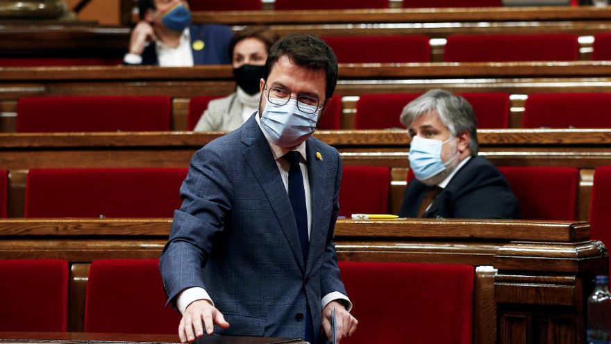 El vicepresidente del Govern con funciones de Presidente, Pere Aragonés, en el Parlament. EFE/ Quique García