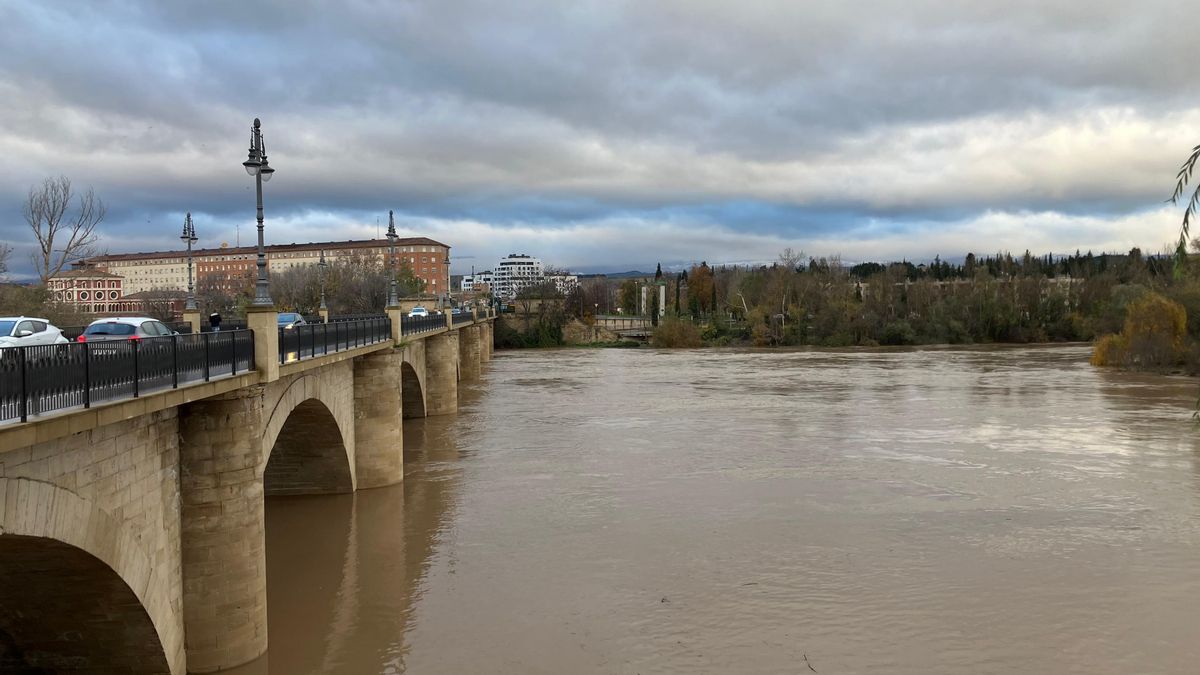 Río Ebro a su paso por Logroño