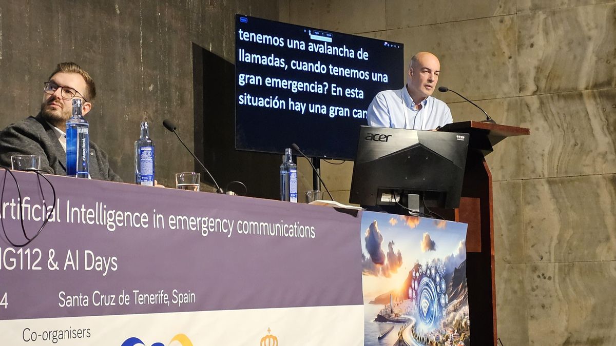 Carlos Rosa, responsable de la Unidad de Tecnología del 112 Canarias, en el foro internacional ‘La próxima generación 112 y el papel de la Inteligencia Artificial en las comunicaciones de emergencias’.