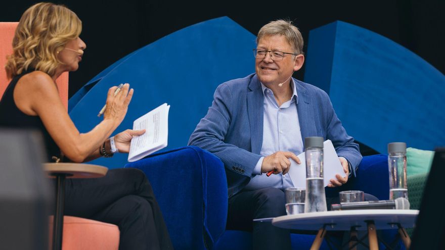 Esther Palomera junto a Ximo Puig.