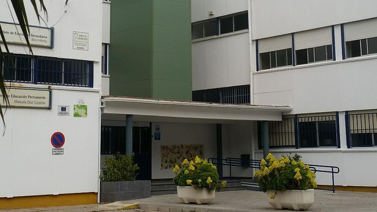 El IES Blas Infante, uno de los once centros públicos de toda Andalucía en impartir el Bachillerato español-francés