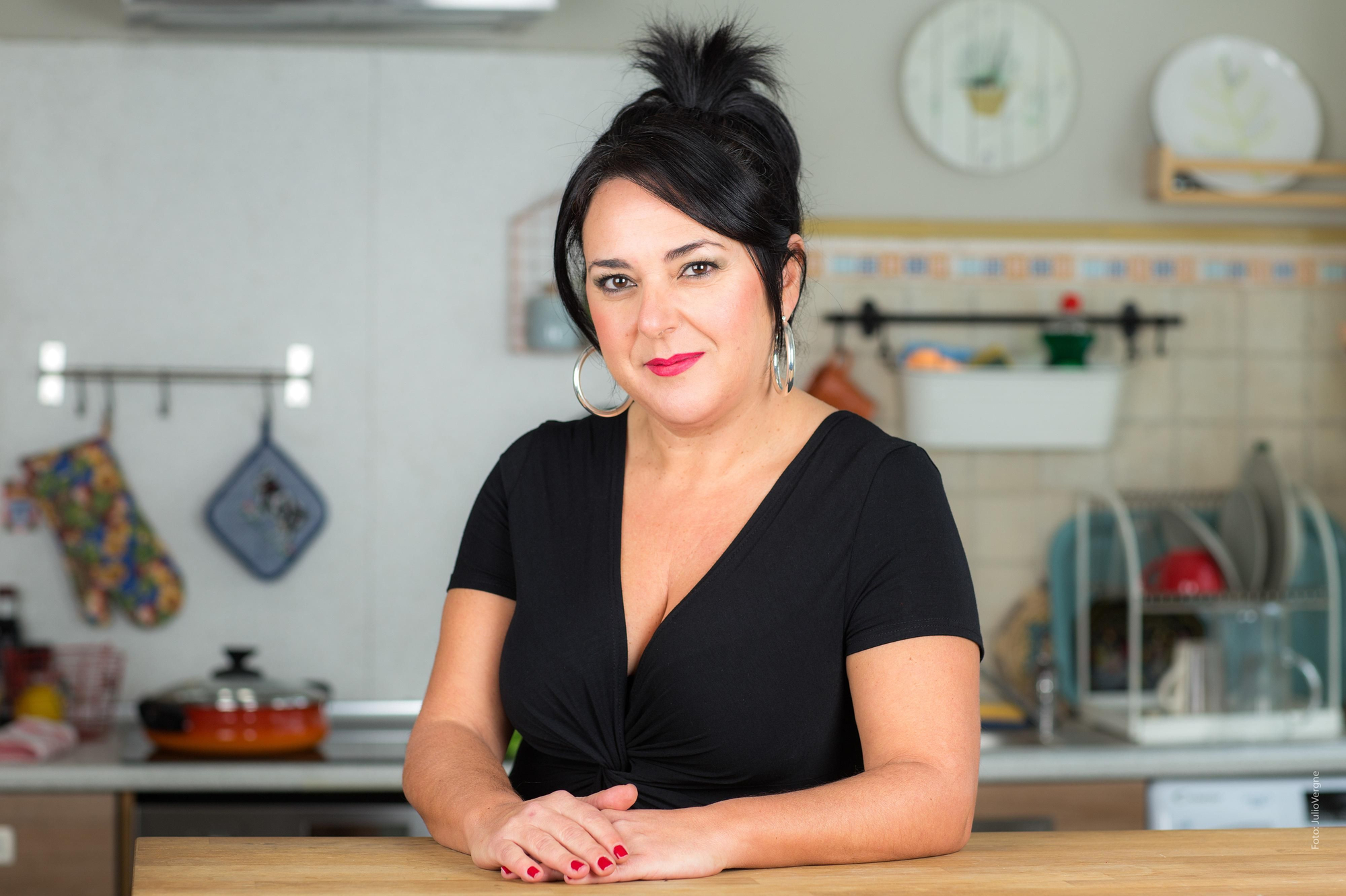 'Allí Abajo' muestra los posados oficiales de su tercera temporada