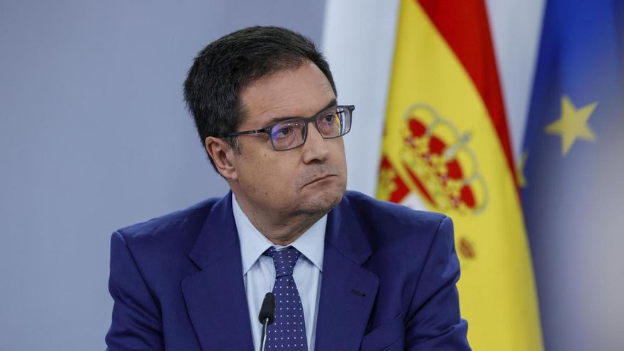 El ministro para la Transformación Digital y de la Función Pública, Óscar López durante la última rueda de prensa tras el Consejo de Ministros.