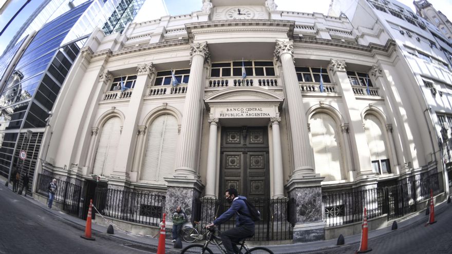 El Gobierno paga vencimientos de deuda con letras del BCRA por US$ 3.200 millones