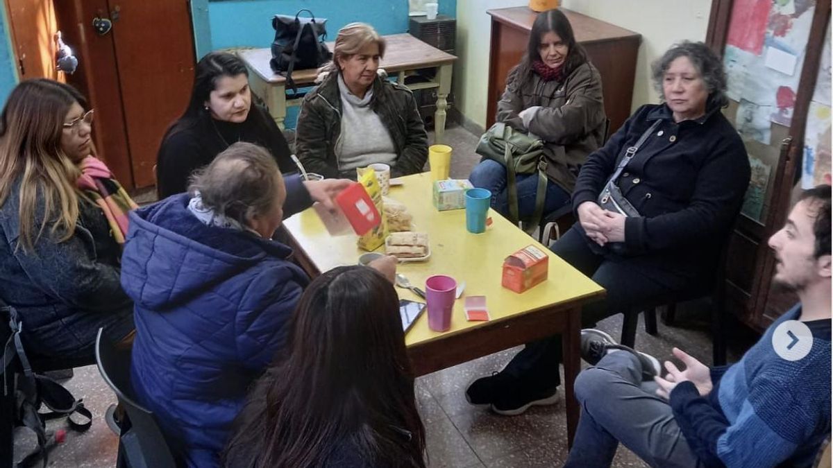 Capacitaciones de De Puertas Abiertas al Trabajo Solidario.
