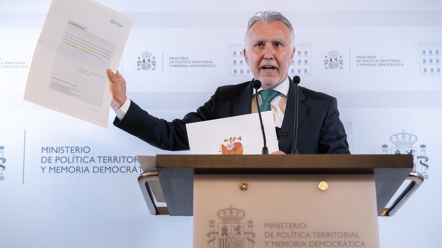 El ministro Torres acredita con certificados de viaje que las acusaciones de Aldama son "falsas" e "injuriosas"